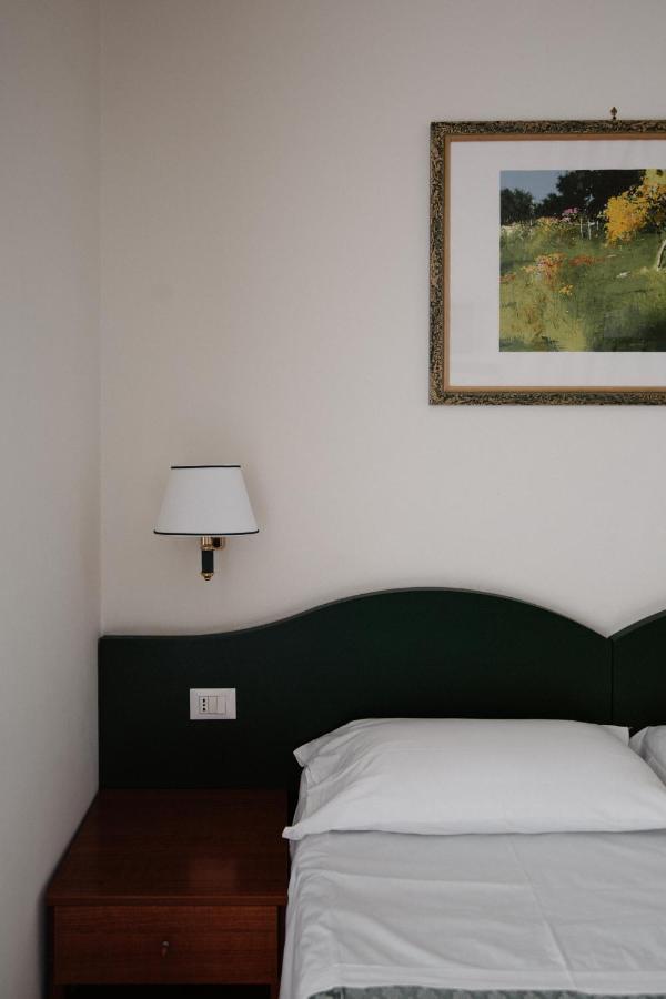 La Girandola Bed & Breakfast โรม ภายนอก รูปภาพ