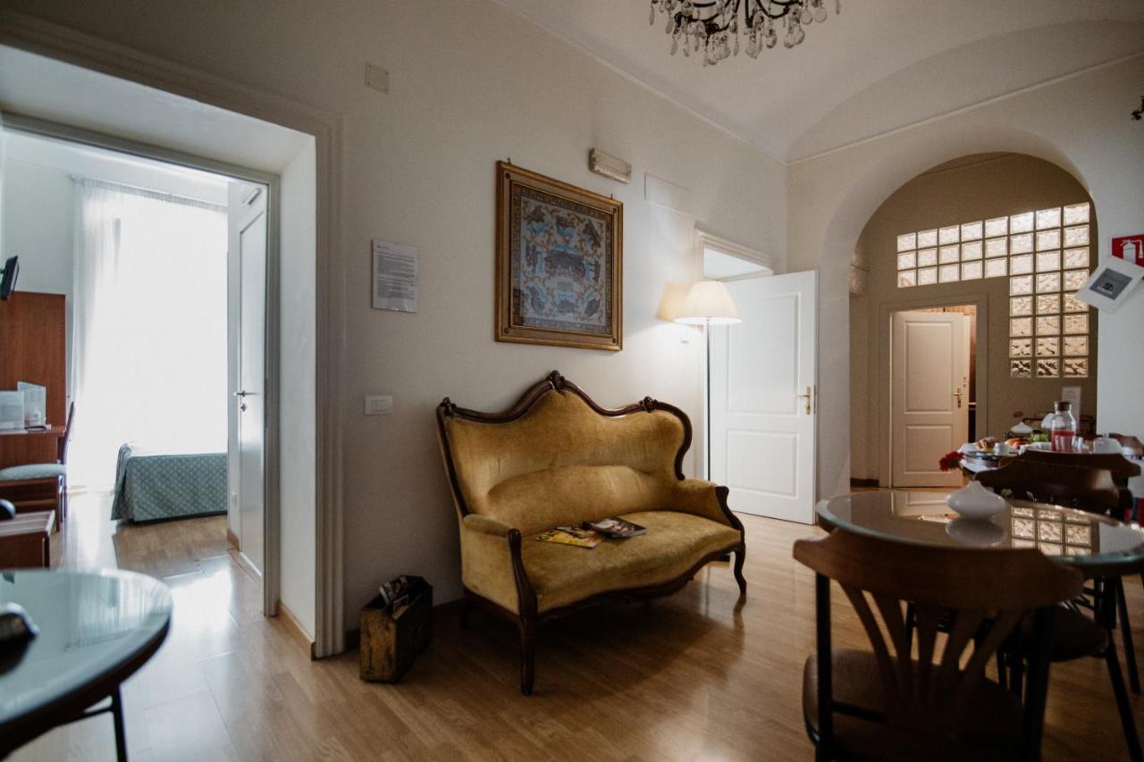 La Girandola Bed & Breakfast โรม ภายนอก รูปภาพ